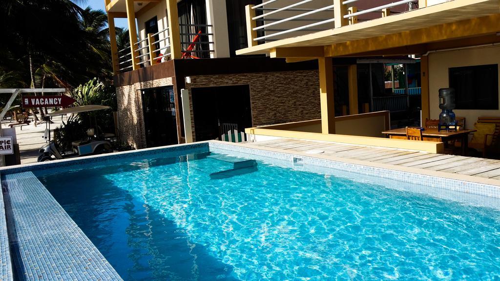 Popeye'S Beach Resort ซานเปโดร ภายนอก รูปภาพ
