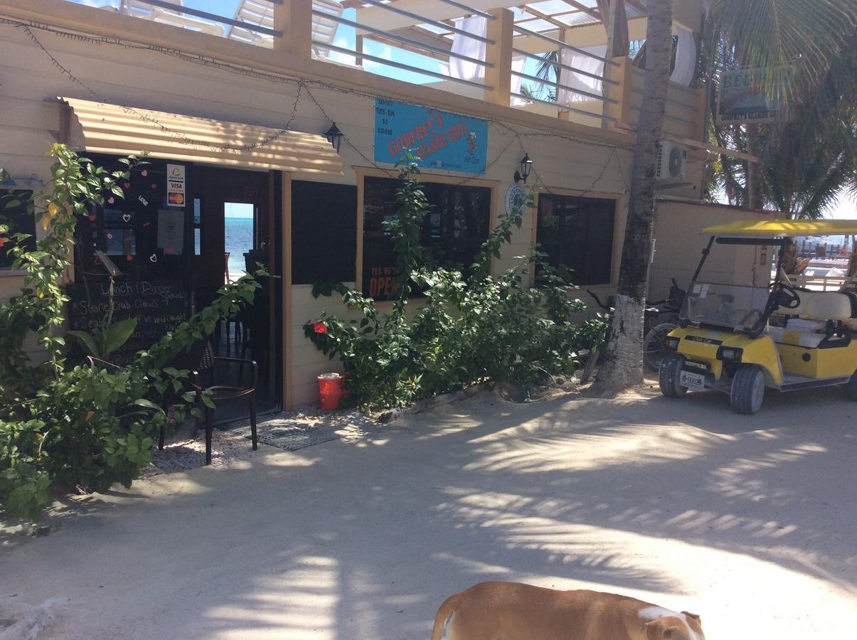 Popeye'S Beach Resort ซานเปโดร ภายนอก รูปภาพ