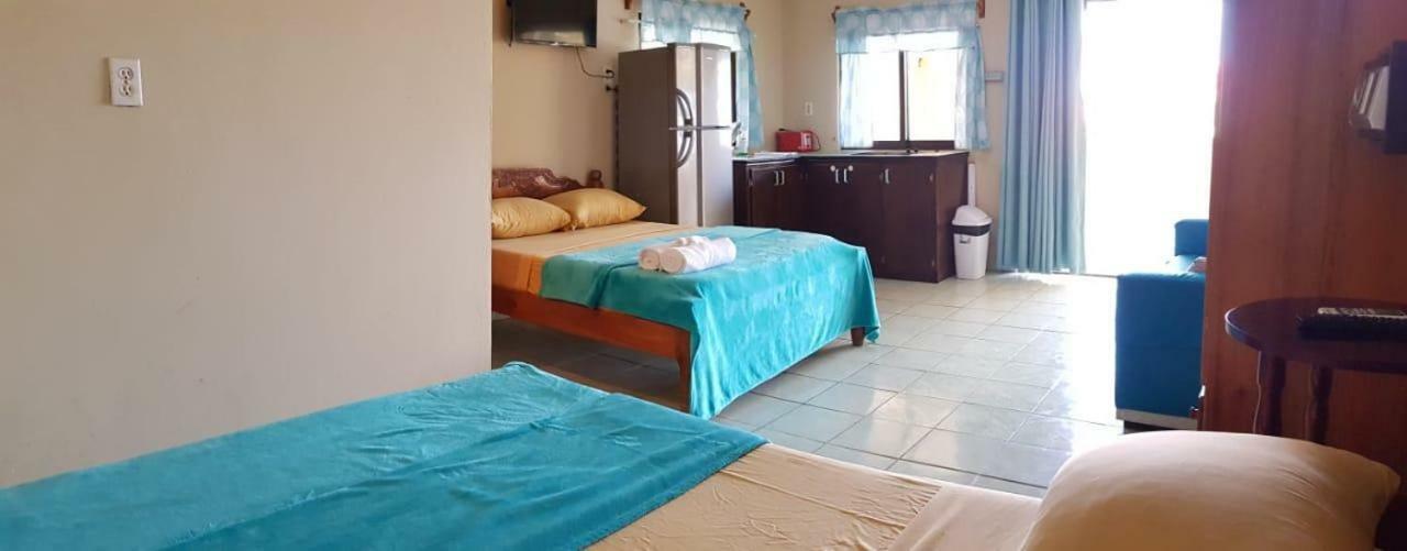Popeye'S Beach Resort ซานเปโดร ภายนอก รูปภาพ